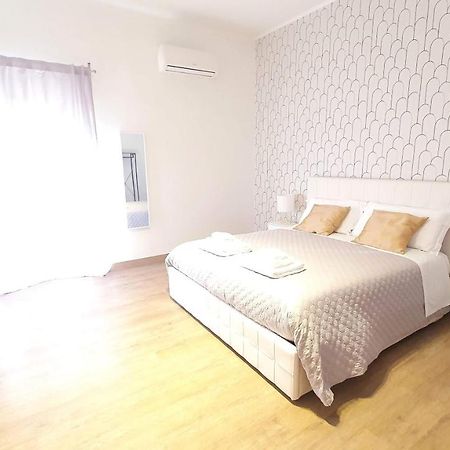 Twin Room Apulia Accommodation - Bari Policlinico Exterior photo