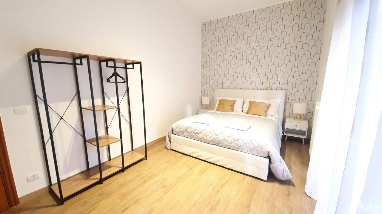 Twin Room Apulia Accommodation - Bari Policlinico Exterior photo
