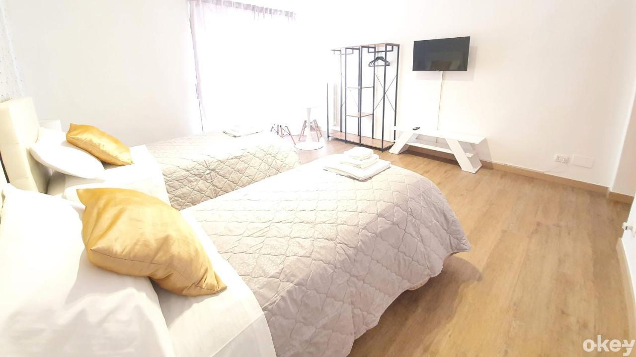 Twin Room Apulia Accommodation - Bari Policlinico Exterior photo